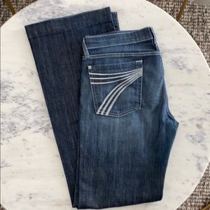 7 For All Mankind Flared Bottom - Size 32